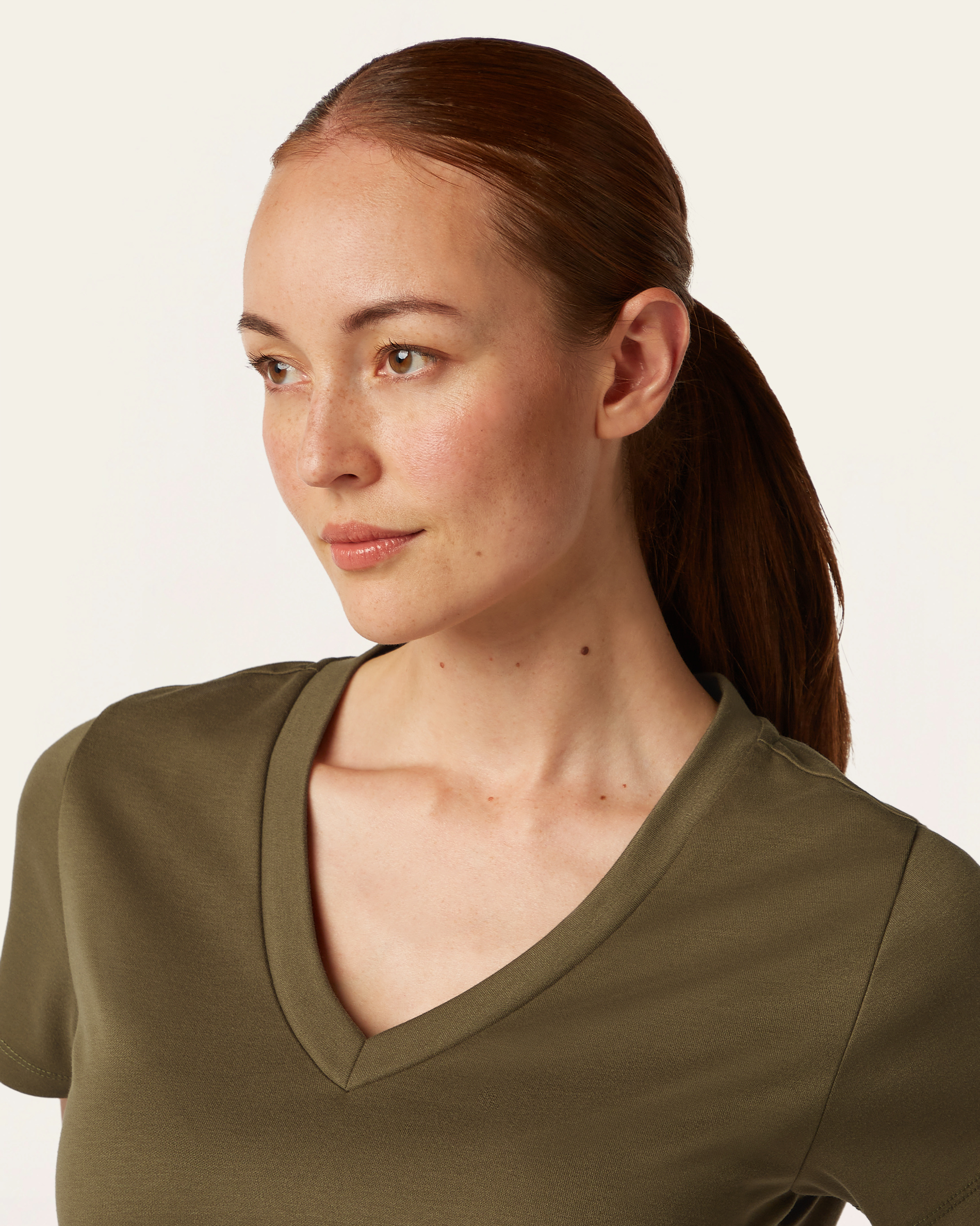 Interlock V-neck Slim T-shirt - Olive