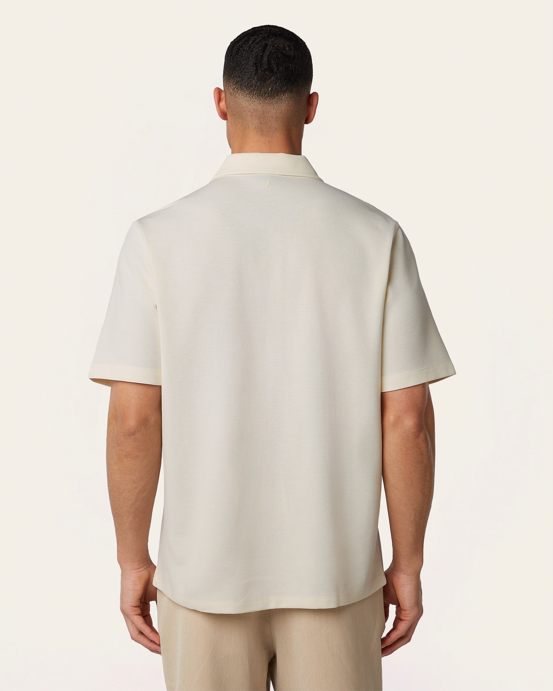 Off White Relaxed Fit Zip Polo – Odour Resistant | LABFRESH