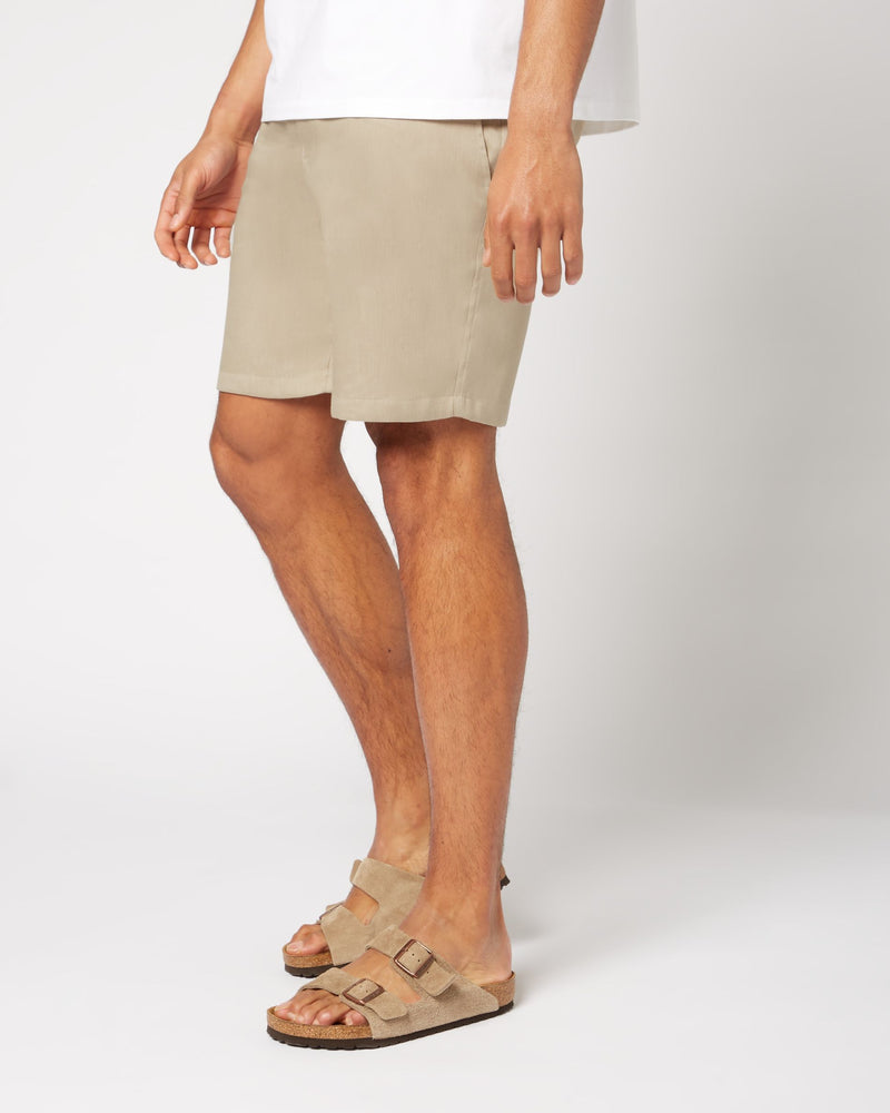 Linen shorts sand